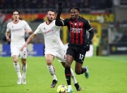 熊猫体育-AC米兰训练开放日；今晚队长鼓劲引欢呼；德国杯在即；医务组通报恢复(满广志32胜1负视频回放)