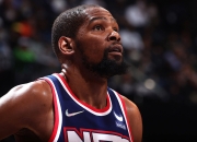 熊猫直播-杜兰特回归赛场，精彩发挥首场状态亮眼，篮网观众沸腾！的简单介绍