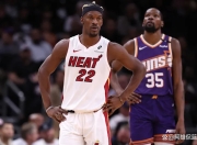 熊猫直播-包含杜兰特回归赛场，精彩发挥首场状态亮眼，勇士观众沸腾！的词条