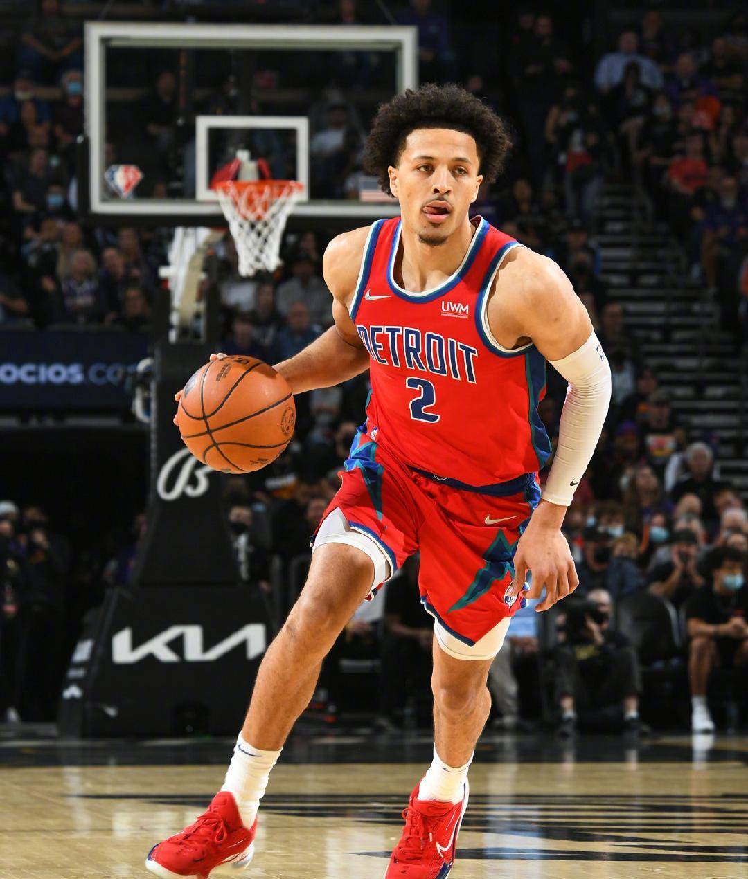 关于里程碑夜！底特律活塞状态回暖，CBA季后赛加时末段刷纪录，气氛紧张，球队文化再被提及的信息