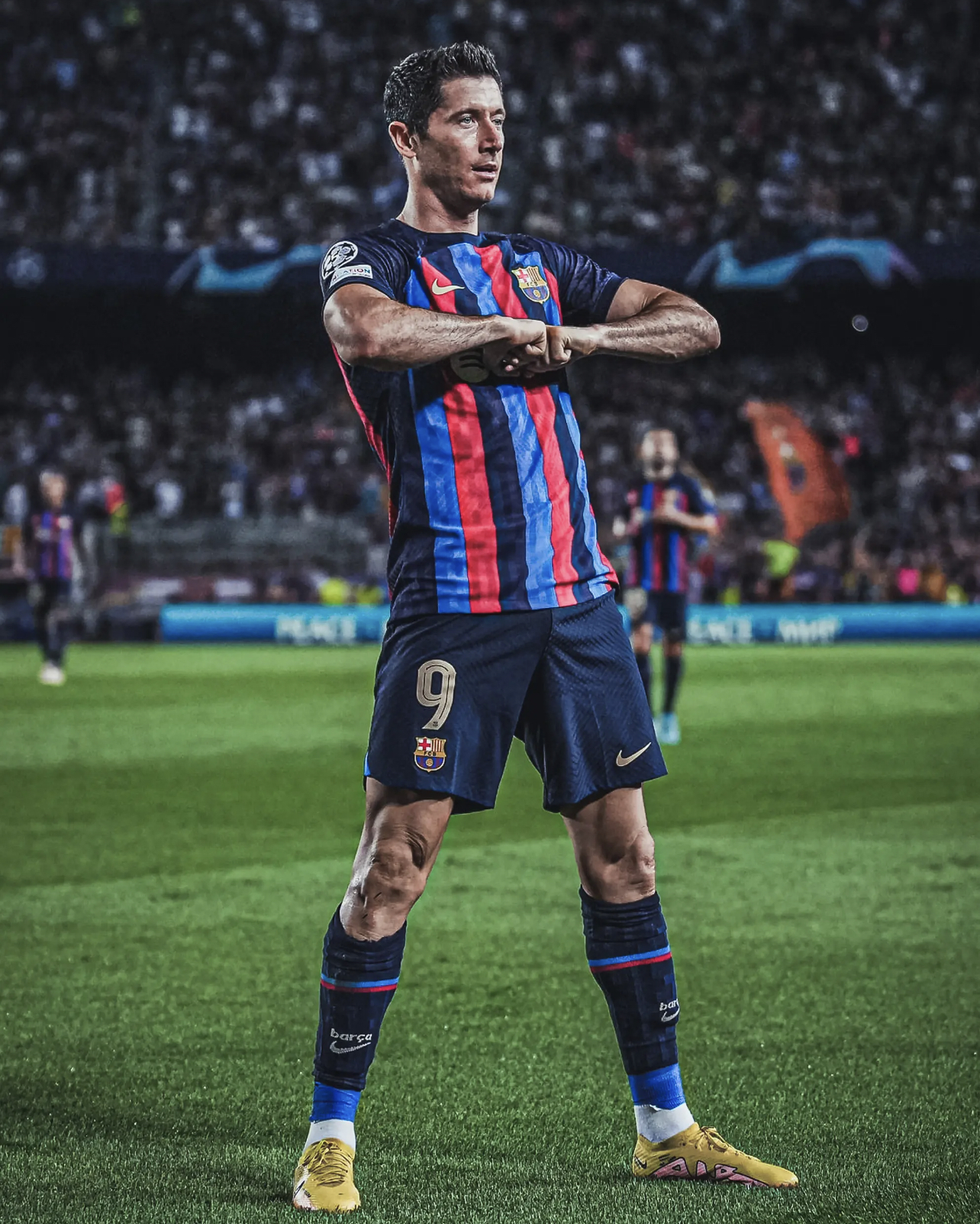 莱万多夫斯基迎来十赛季高光表现,德国队球迷沸腾!的简单介绍 莱万多夫斯基迎来十赛季高光表现,德国队球迷沸腾!的简单介绍